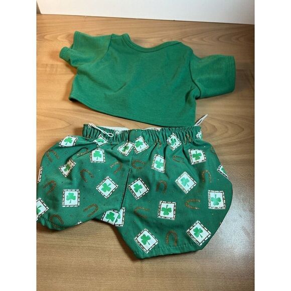 Build A Bear BABW Saint St Patrick’s Day Festive Lucky T-shirt Shorts Outfit Set - Picture 6 of 6